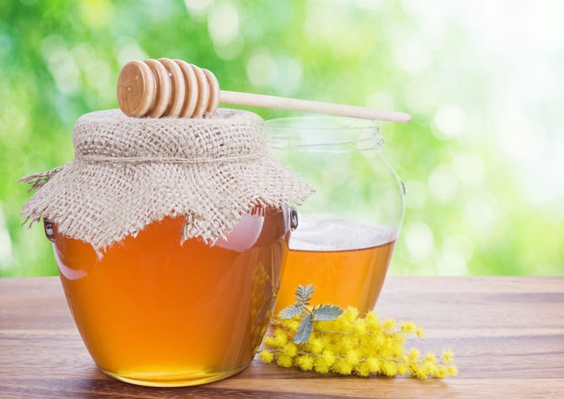 Bật mí 9 cách trị khô môi mùa lạnh từ những nguyên vật liệu sẵn có trong gia đình  2