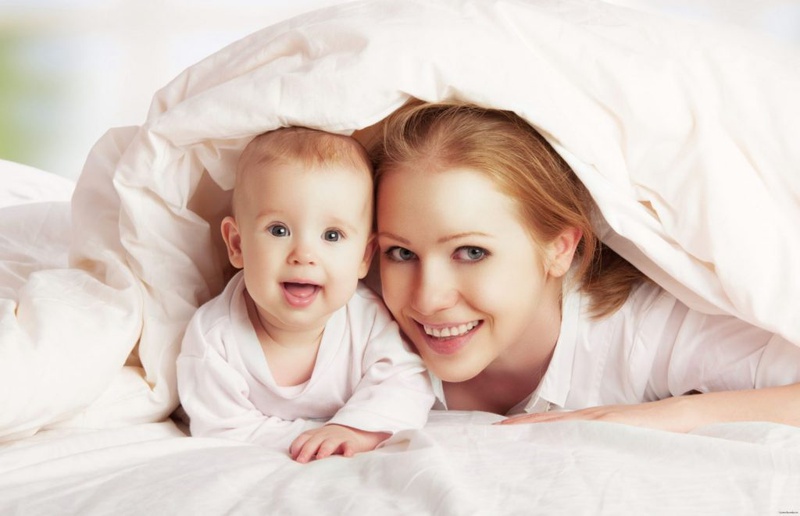 Bật mí chế độ ăn nuôi con bằng sữa mẹ hợp lý nhất