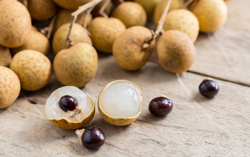 Giải đáp bà bầu ăn nhãn được không 3