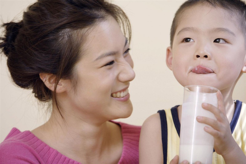 Bé suy dinh dưỡng nên uống sữa gì? 2