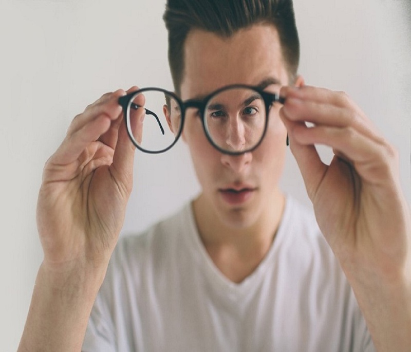 Bệnh tăng nhãn áp có phải là cận thị không? 2