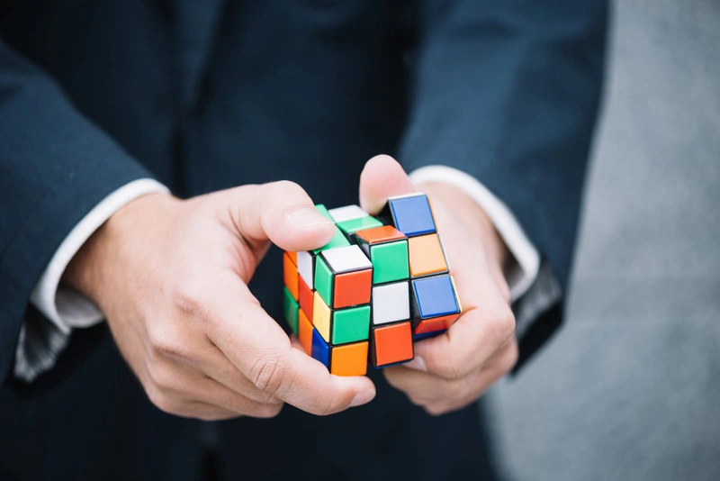 Tập thể dục cho não bằng cách chơi rubik