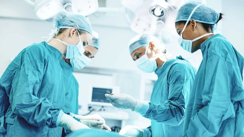 Bị gai cột sống có nên mổ để điều trị dứt điểm 3