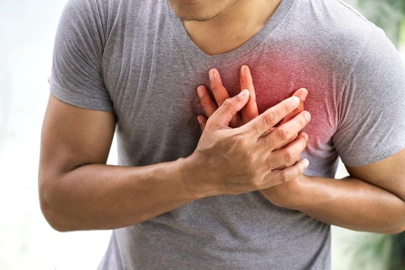 Bị nhói tim là bệnh gì? Bị nhói tim khi nào cần đi viện? 1