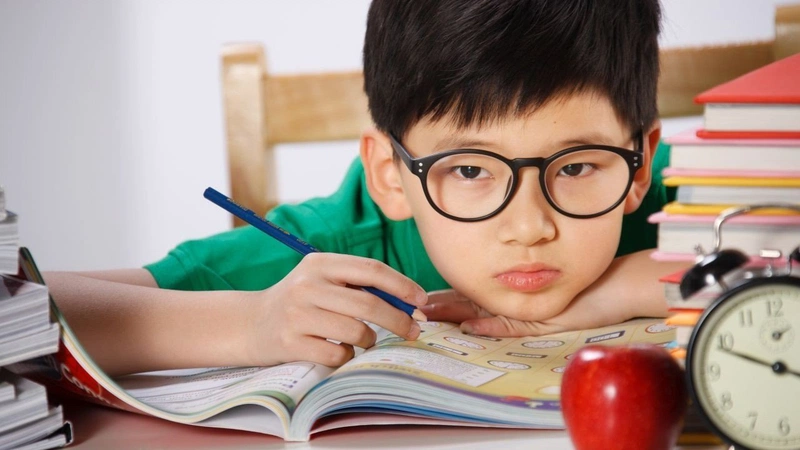 Bị quáng gà kiêng ăn gì? 1
