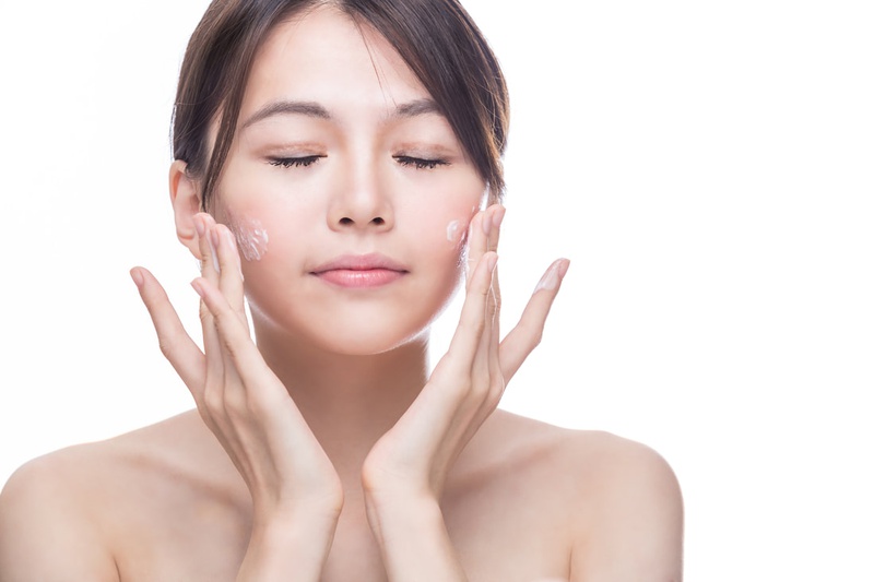 Bí quyết dưỡng da bằng sữa mẹ cho làn da trắng mịn, hồng hào 2