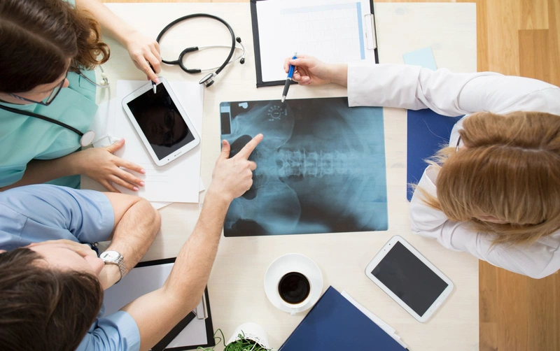 Bí quyết phòng ngừa gù lưng ở người cao tuổi1