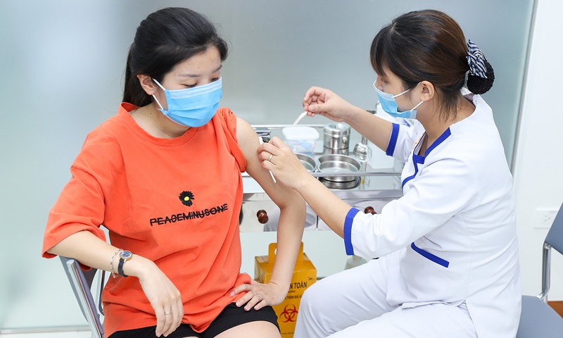 Nên tiêm vắc xin ngừa bạch hầu sớm nhất có thể