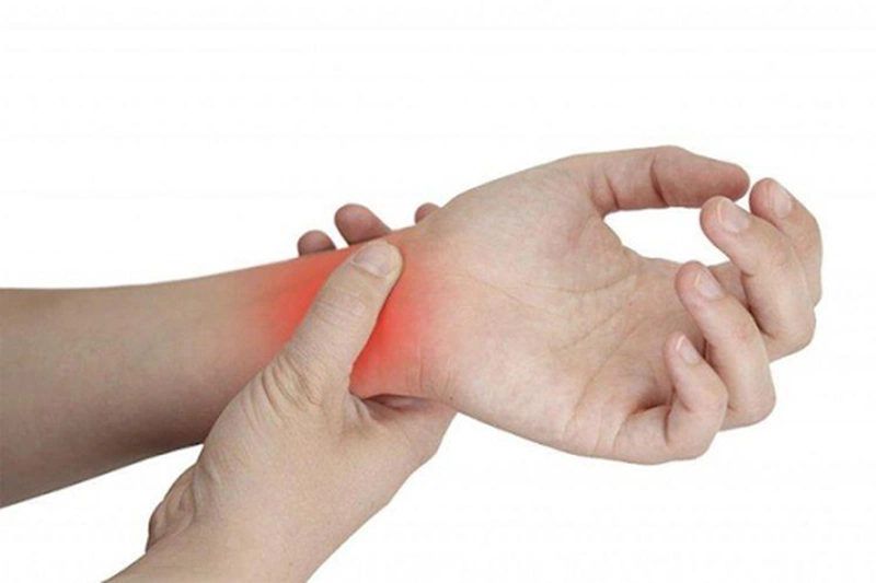 Bong gân cổ tay lâu ngày không khỏi thì phải làm sao? 2