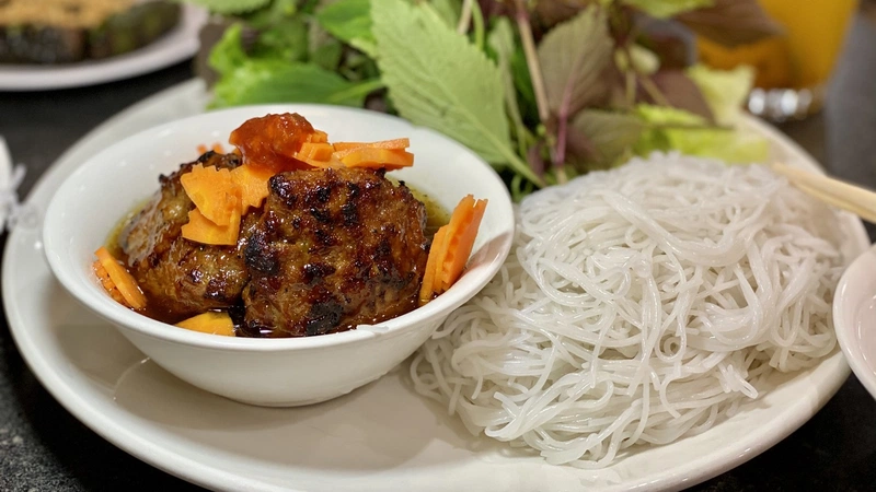 bún chả bao nhiêu calo 5