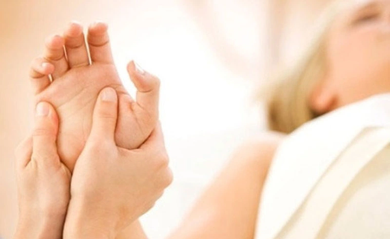 Nắm vững cách sơ cứu người bị hạ canxi máu kịp thời
