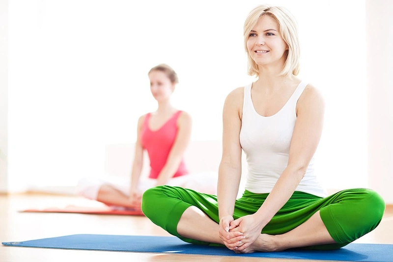 Yoga là bộ môn rèn luyện giúp bạn thư giãn, giải tỏa căng thẳng, duy trì sự dẻo dai, sắc đẹp và rất tốt cho não bộ