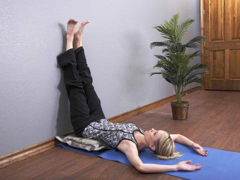Các tư thế yoga giảm đau bụng kinh hiệu quả ngay cho các chị em 3