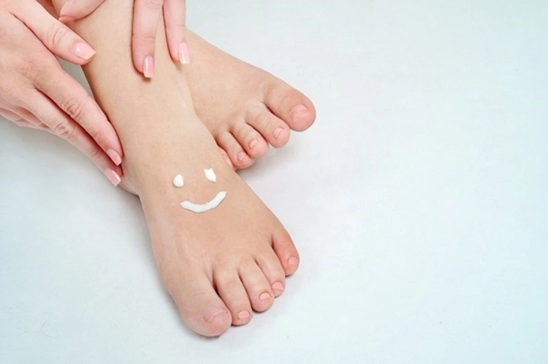 Móng chân bị bật hoàn toàn có thể mọc lại bình thường sau khi vết thương lành