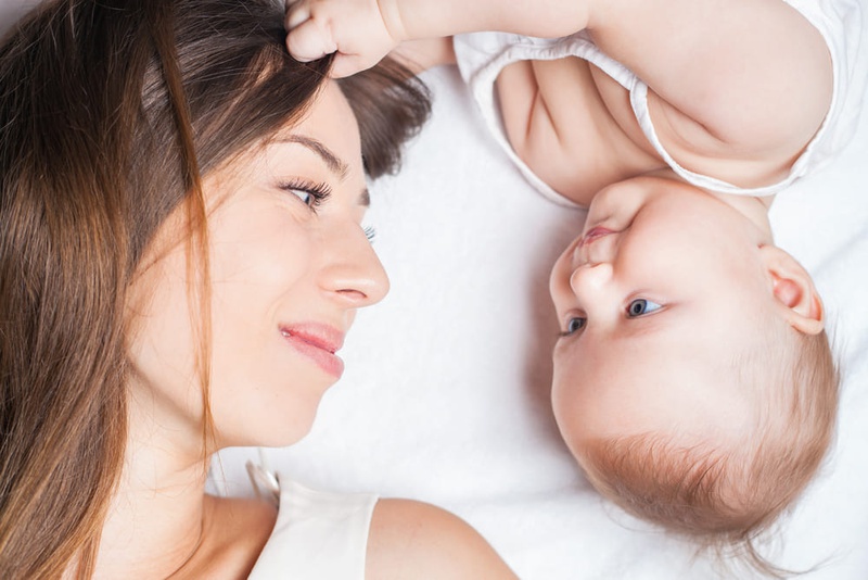 Cách điều trị bệnh rụng tóc sau sinh 1