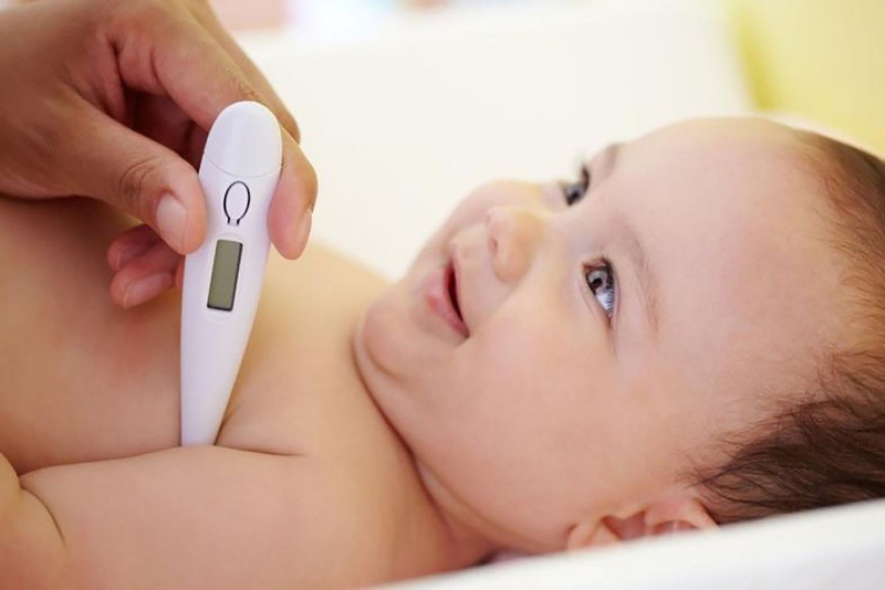 Cách đo thân nhiệt cho trẻ sơ sinh chính xác nhất 1