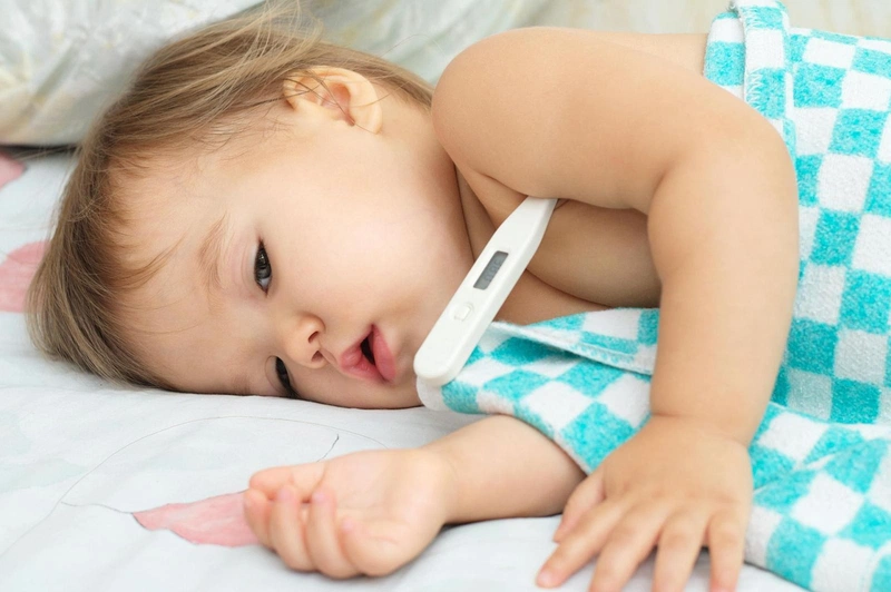 Cách đo thân nhiệt cho trẻ sơ sinh chính xác nhất 2