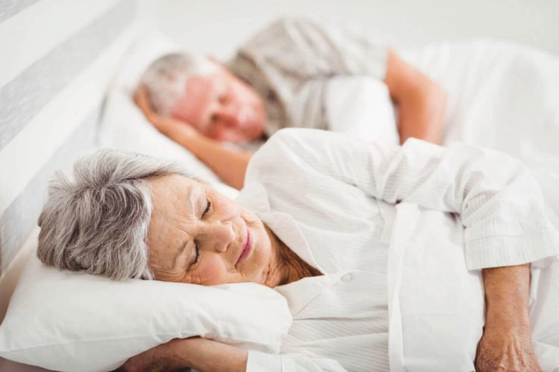 Tình trạng đau nhức xương khớp có thể trở nên nghiêm trọng hơn nếu chất lượng giấc ngủ kém
