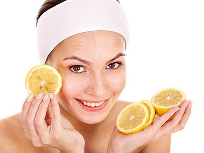 Chanh có nhiều chất chống oxy hóa có tác dụng tích cực trong việc giảm thâm