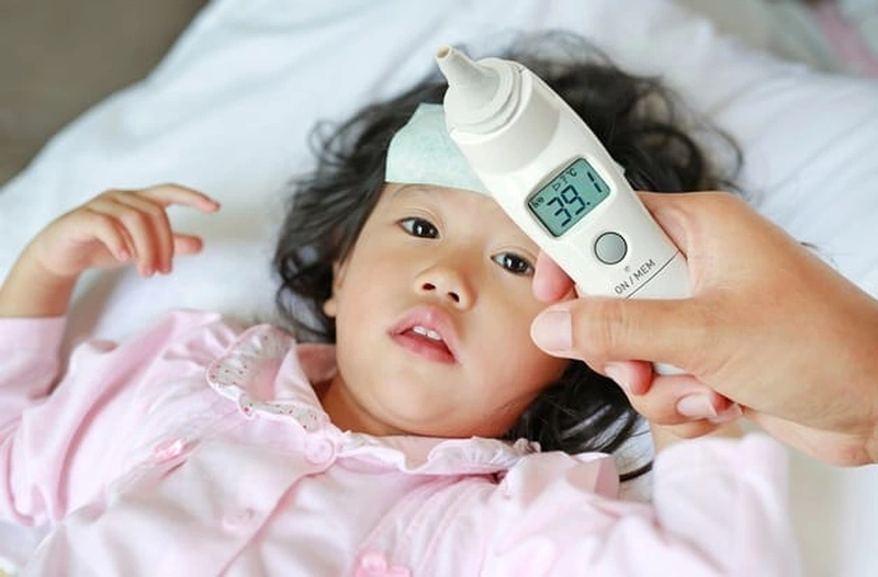 Cách hạ sốt cho bé bằng chanh cực kì hiệu quả 3