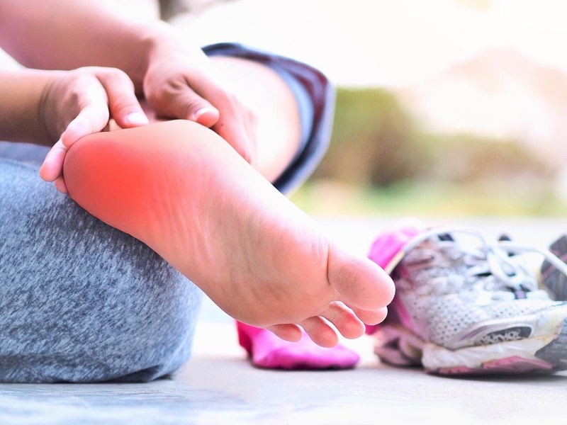 Cách khắc phục tình trạng chạy bộ bị đau gót chân1