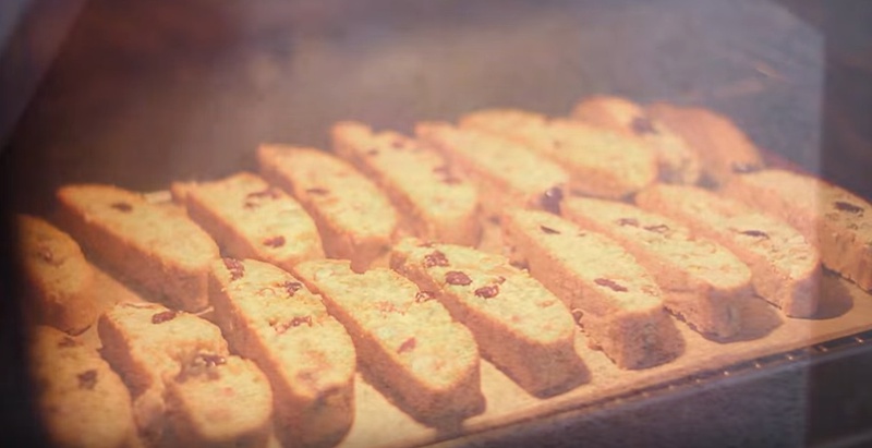Cách làm bánh biscotti đơn giản và đầy dinh dưỡng ngay tại nhà 2