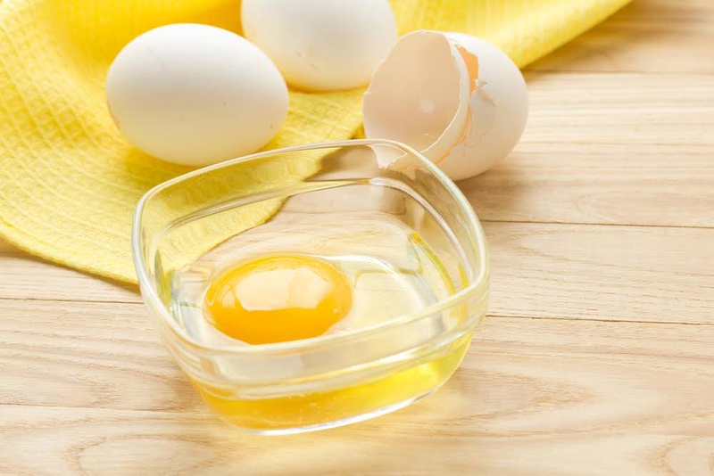 Lòng trắng trứng chứa nhiều thành phần dưỡng chất tốt cho da
