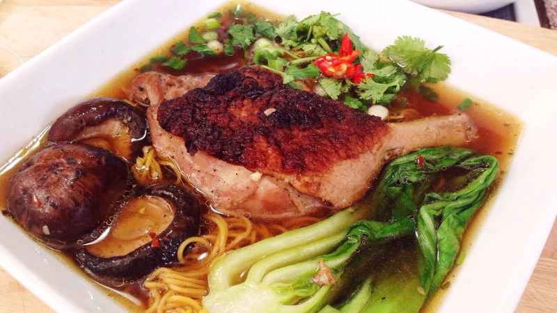 Cách làm vịt tiềm thuốc bắc thơm ngon, bổ dưỡng 1