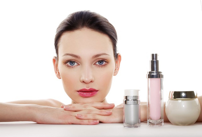 Cách làm xẹp mụn sưng đỏ không nhân 3