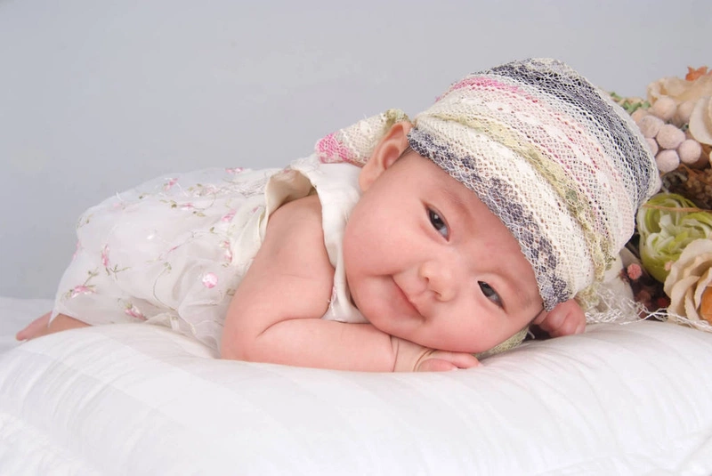 Biết cách massage cho trẻ sơ sinh dễ ngủ sẽ giúp trẻ ngủ sâu giấc hơn, mau lớn hơn.