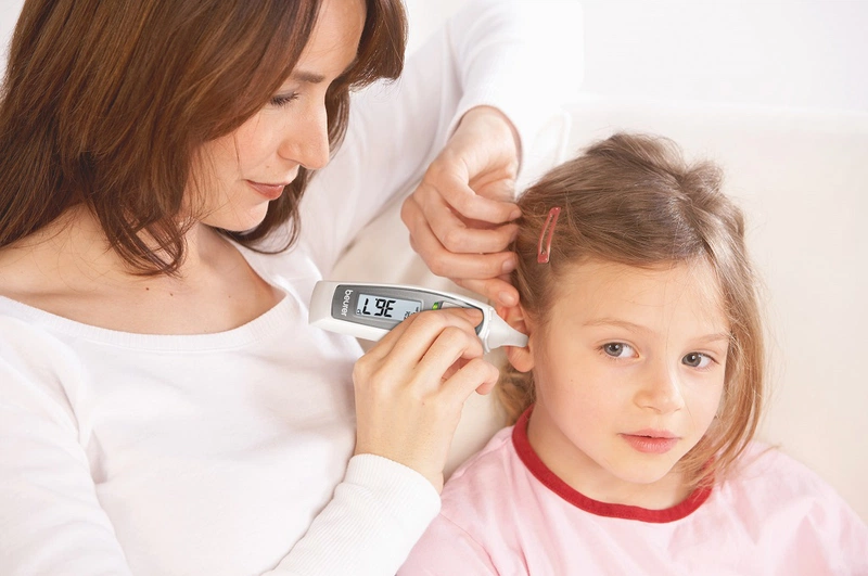 Cách nhận biết cặp nhiệt kế điện tử đo trán Microlife chính hãng 2