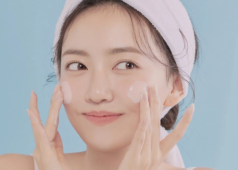 Cách skin care cho da hỗn hợp thiên khô 2