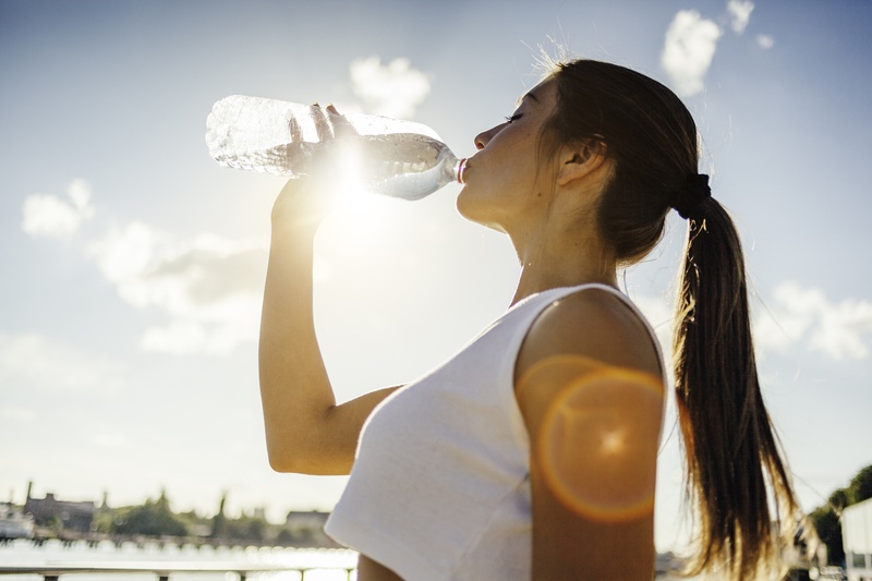 Cách tính lượng nước bạn cần uống mỗi ngày là bao nhiêu 2
