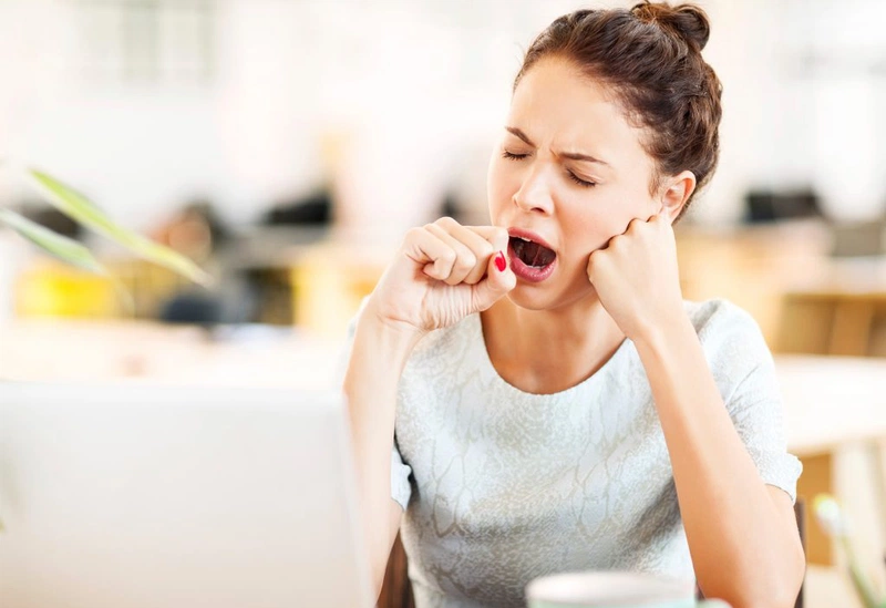 Cách trị chứng khó ngủ do căng thẳng trong công việc 3