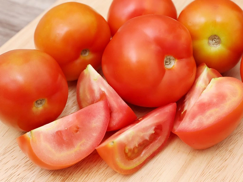 Hướng dẫn xóa hình xăm với cà chua