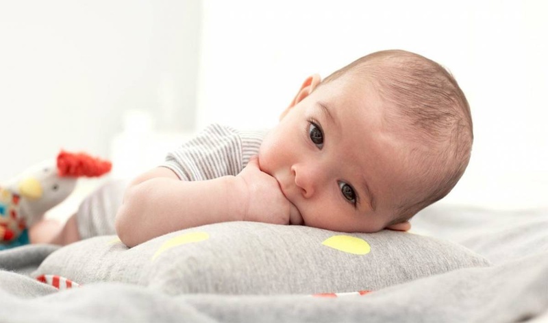Cân nặng trẻ sơ sinh 1 tháng tuổi bao nhiêu là đủ chuẩn?1