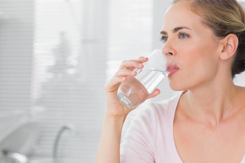 Cần phải làm gì để hết khô mắt một cách nhanh chóng2