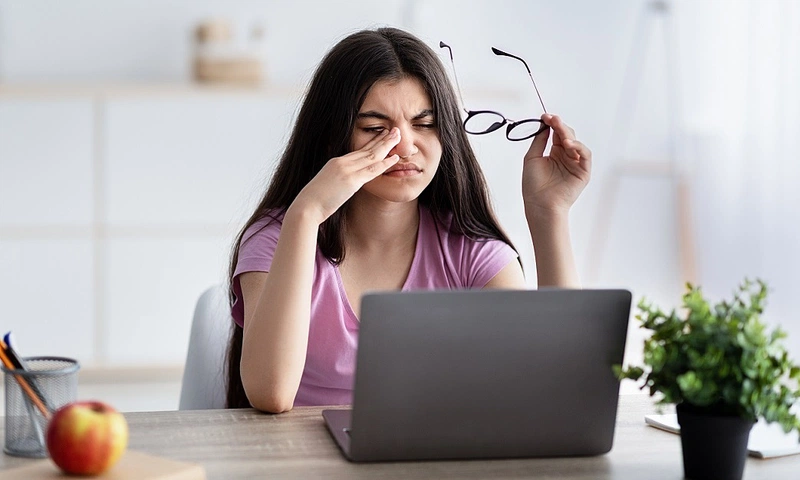 Cận thị giả là gì? Cách nhận biết như thế nào? 2