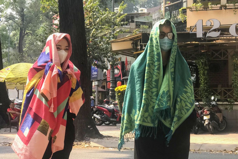Luôn che chắn khi ở ngoài trời nắng