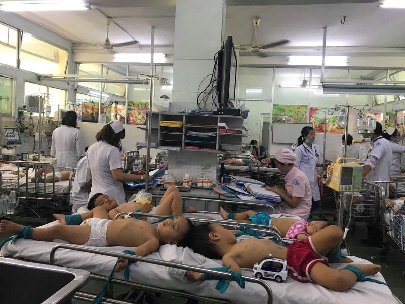 Cảnh báo tốc độ dịch tay chân miệng lây lan đáng kinh ngạc 2