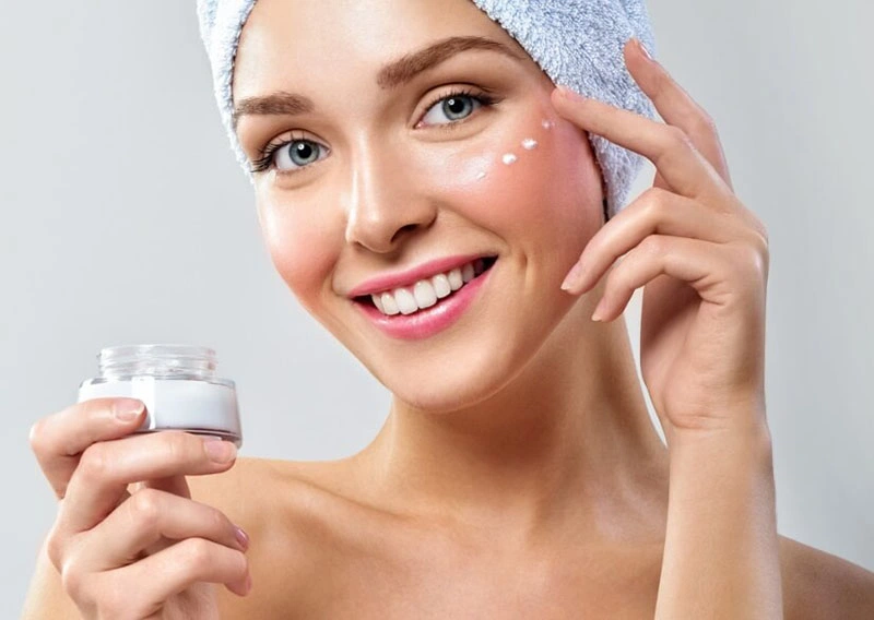 Giải đáp thắc mắc: Lỡ cạo lông mặt phải làm sao? 2