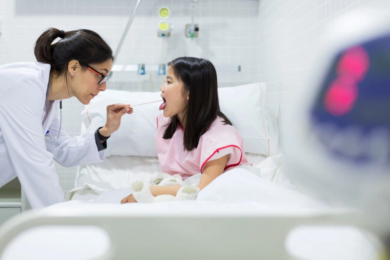 Chăm sóc bệnh nhi sau phẫu thuật hở hàm ếch đúng cách 3