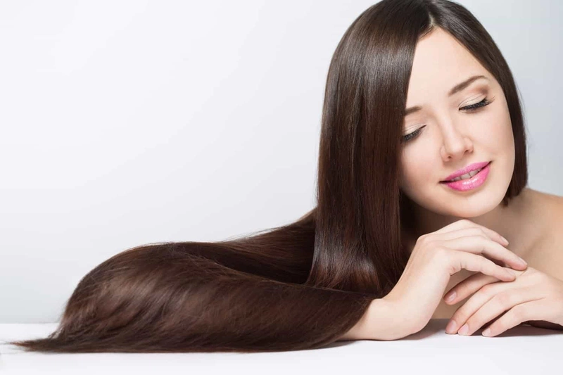 Chăm sóc tóc bằng vitamin E đơn giản nhưng hiệu quả bất ngờ