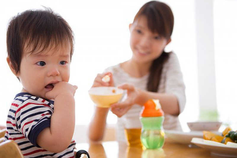 3 cách giúp trẻ ăn ngon miệng đơn giản mẹ cần biết 1