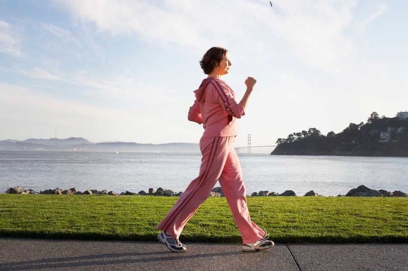 Chạy bộ và đi bộ: môn nào tốt hơn cho cơ thể bạn? 3
