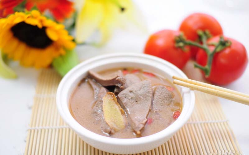 Chế độ dinh dưỡng cho người thiếu máu