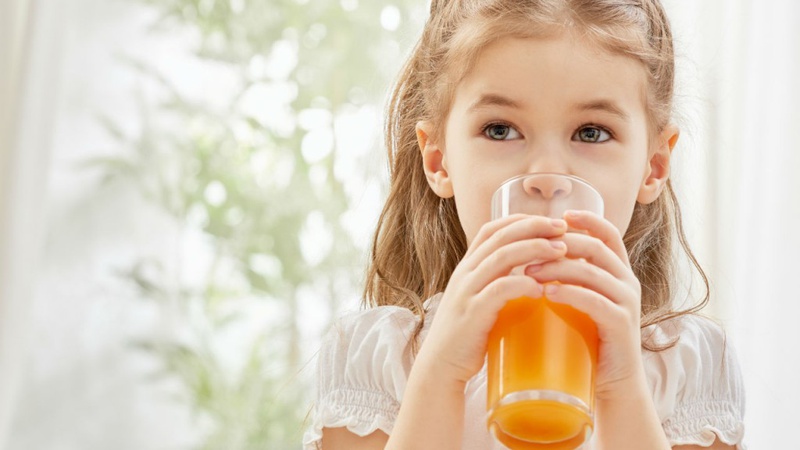 Cho trẻ uống vitamin C như thế nào là đúng cách1