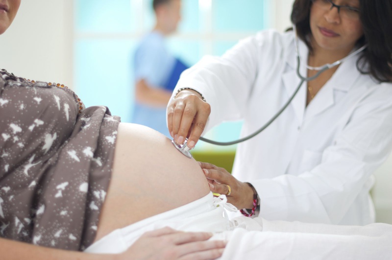 Chuẩn đoán và điều trị bệnh Rubella bẩm sinh như thế nào? 2