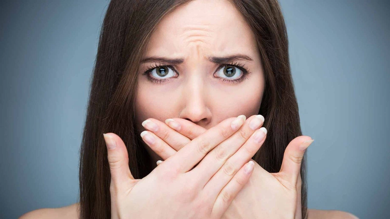 Chứng amidan gây hôi miệng do đâu? 1
