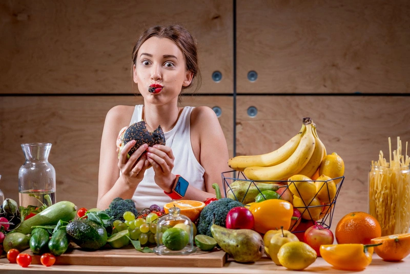 Chứng cuồng ăn bulimia (bulimia neurosa) là một chứng rối loạn ăn uống nghiêm trọng